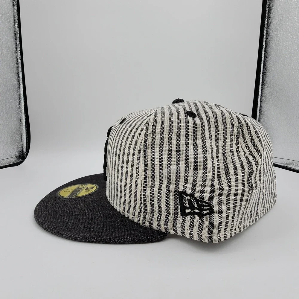 Chicago‎ White Sox Hat New Era 59FIFTY Striped Seersucker Fitted Size 7 3/4 NEW